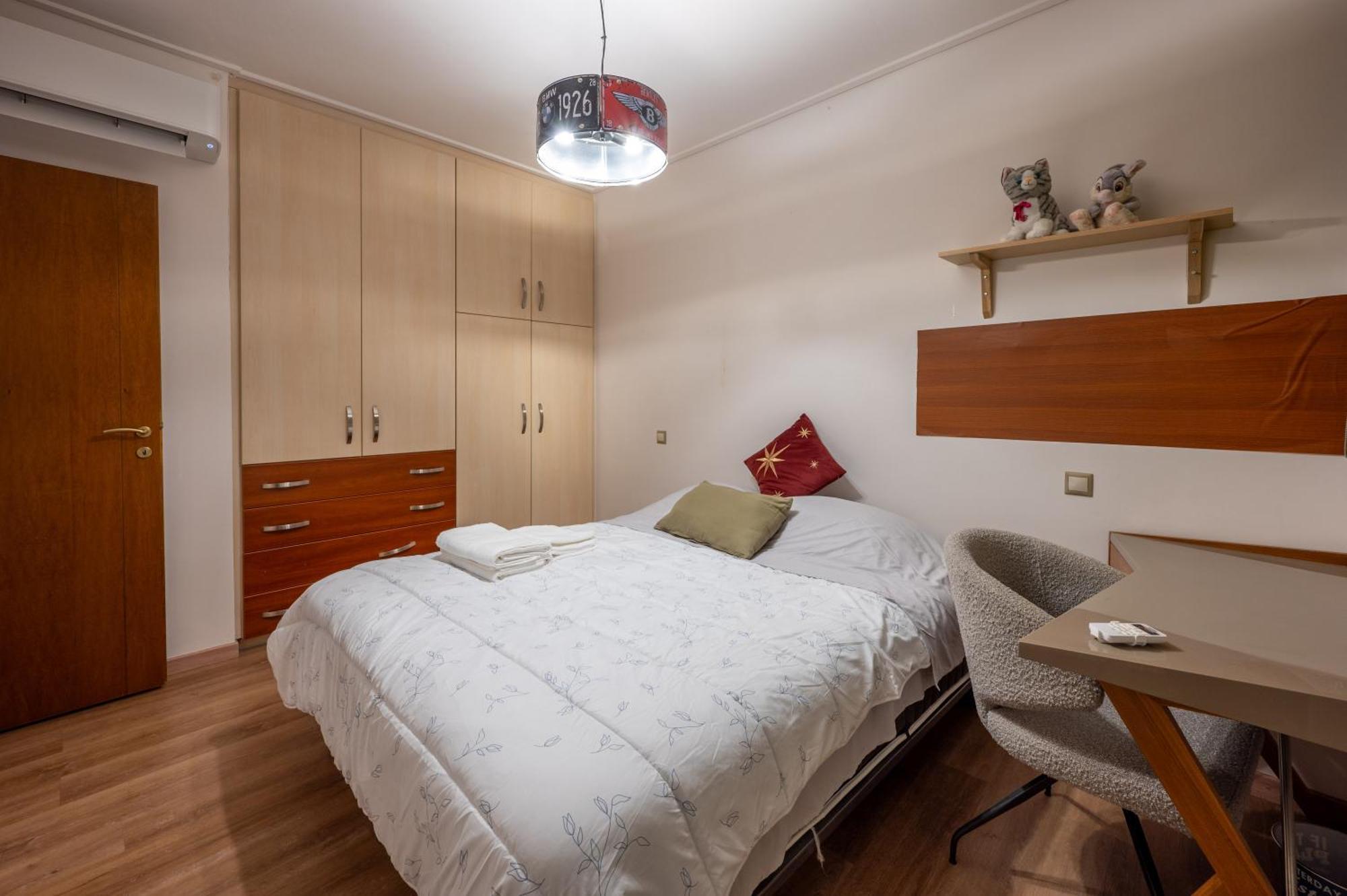Loutraki Sea Sunset Apartment Bagian luar foto